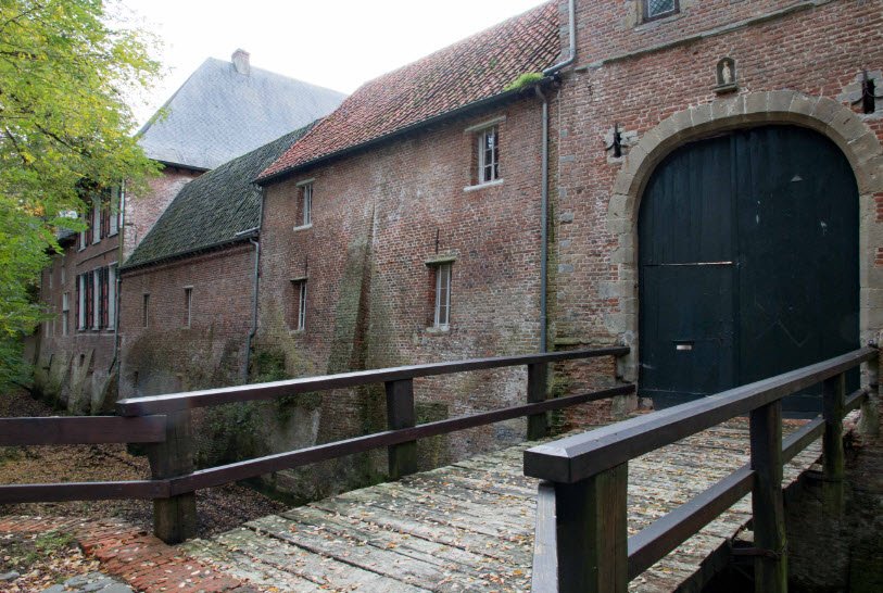 Kasteel Tielenhof, Kasterlee, Belgium